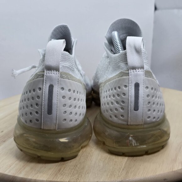 Size 11 - Nike Air VaporMax Flyknit 2 Pure Platinum Comfort Shoes Sneakers - Picture 6 of 9
